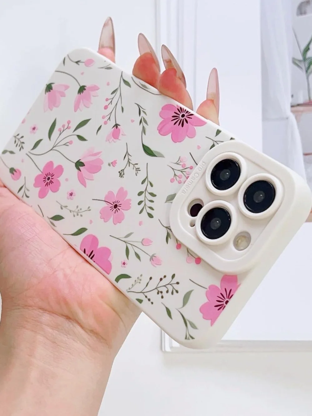 iPhone 16 Pro Max Case | Cute Flowers Design | Floral Soft